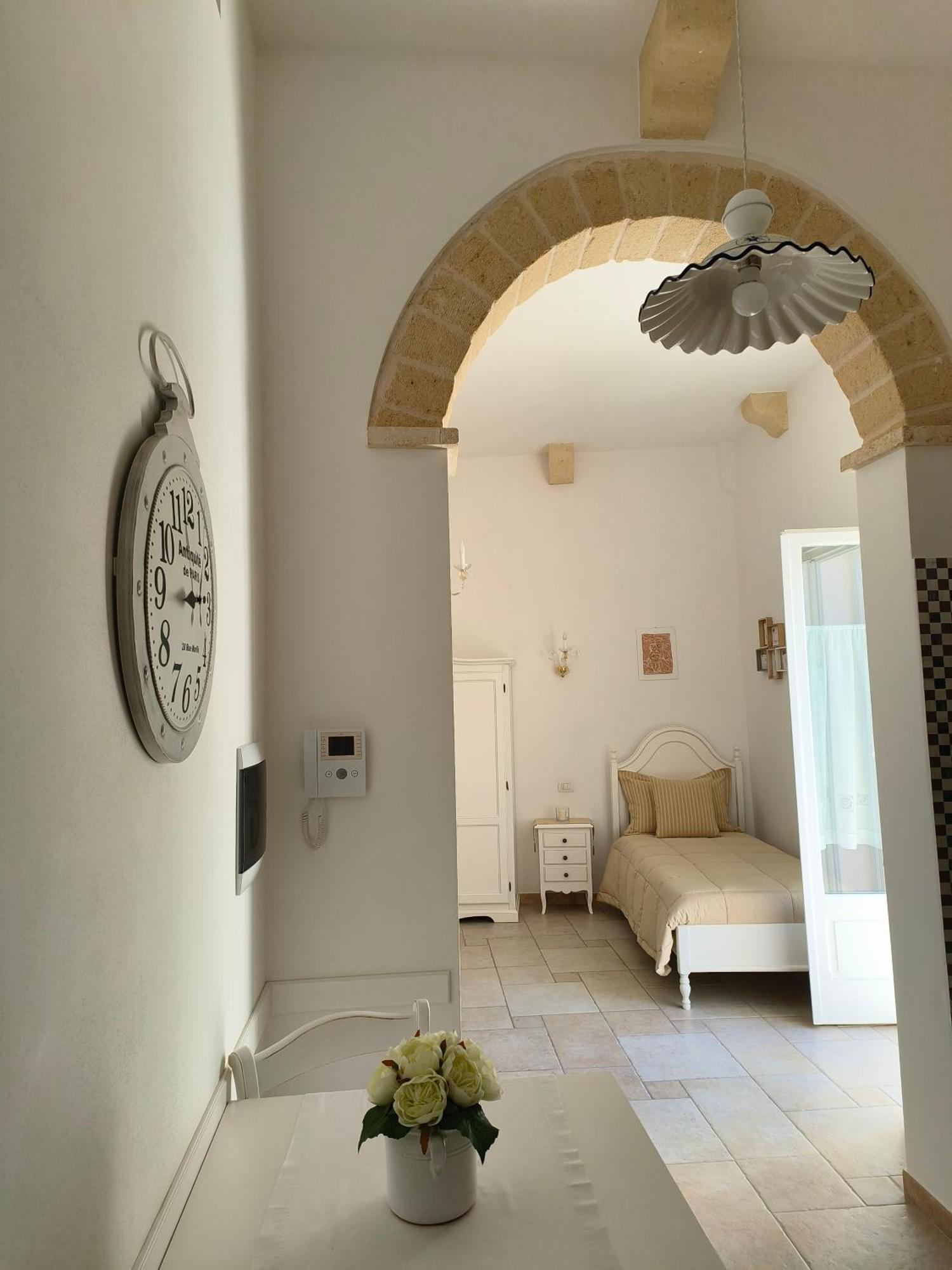Dimora Palmieri Di Charme Bed & Breakfast Monopoli Luaran gambar