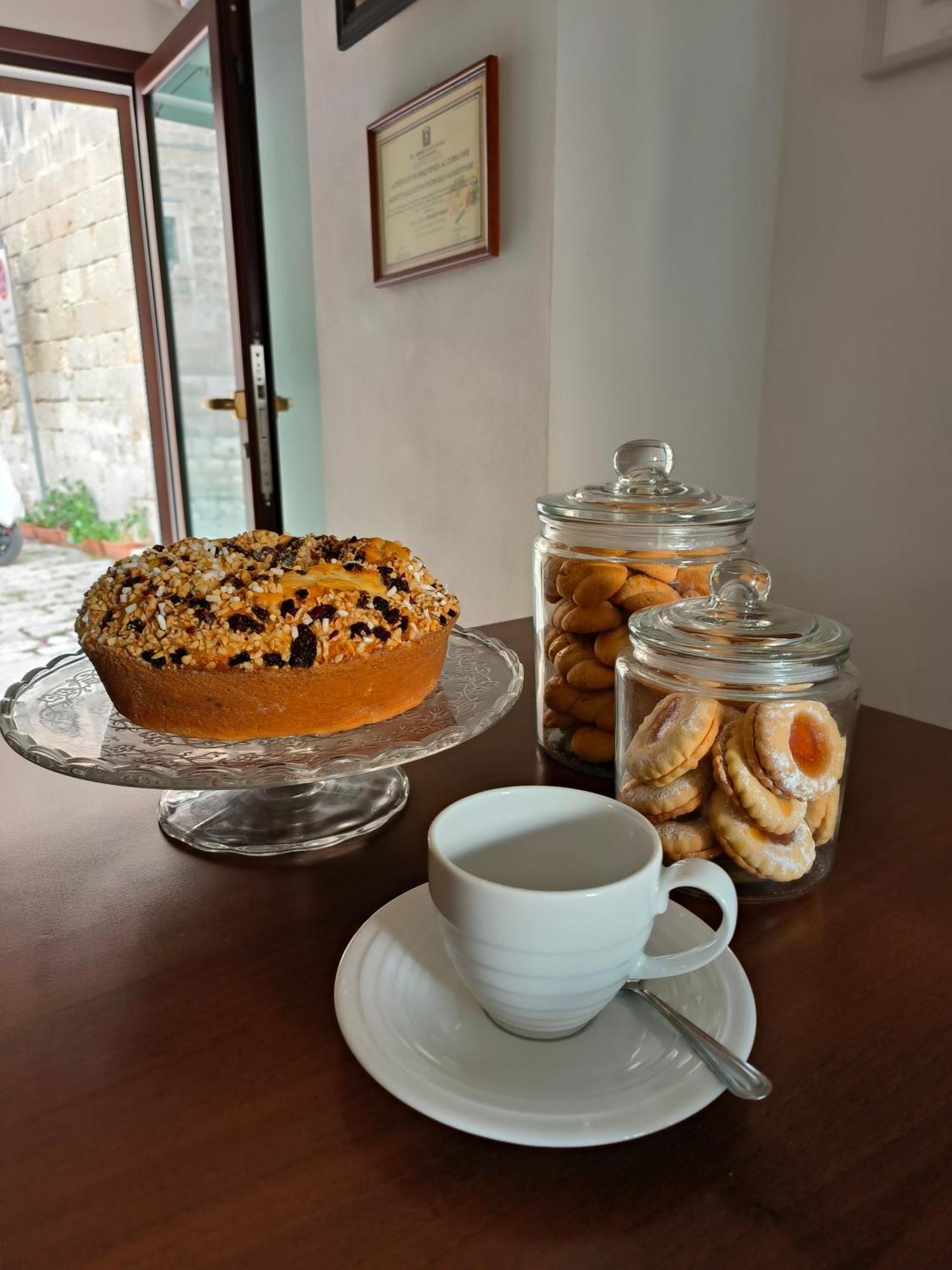 Dimora Palmieri Di Charme Bed & Breakfast Monopoli Luaran gambar