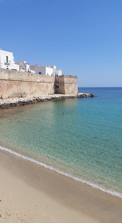 Dimora Palmieri Di Charme Bed & Breakfast Monopoli Luaran gambar
