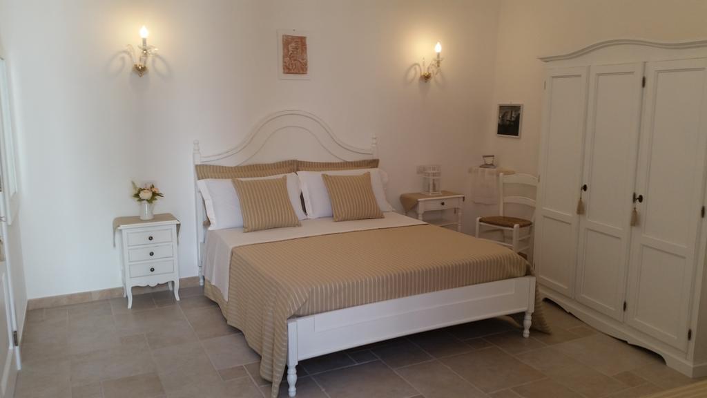 Dimora Palmieri Di Charme Bed & Breakfast Monopoli Luaran gambar